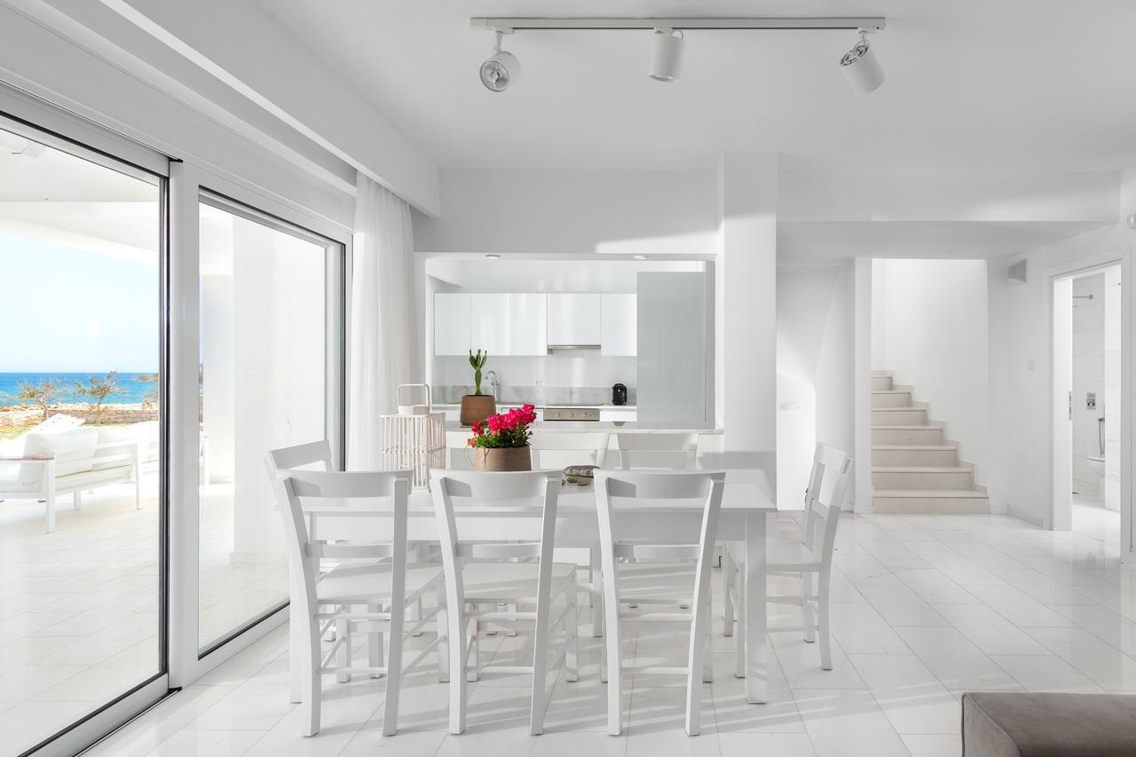 Maria & Nada Beachfront Villas Колимбия Экстерьер фото
