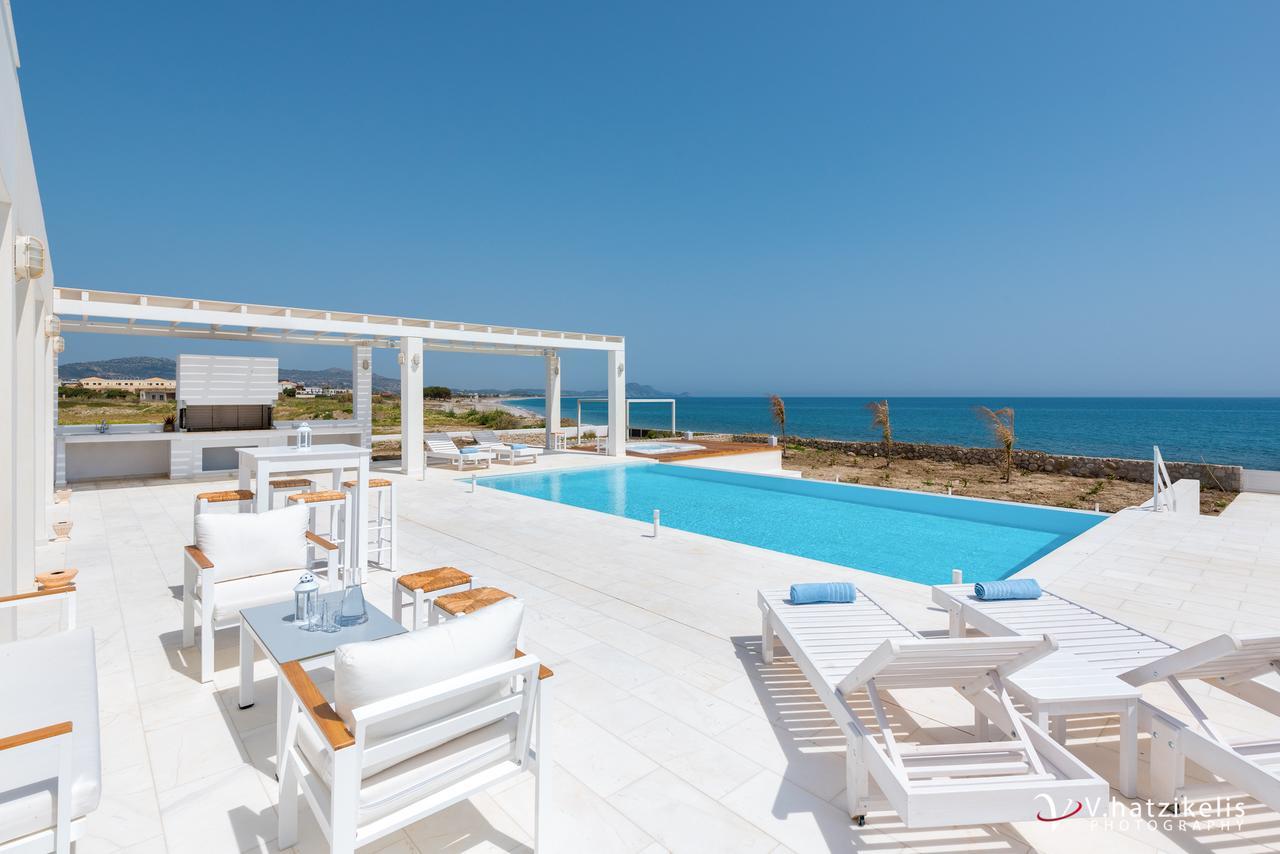 Maria & Nada Beachfront Villas Колимбия Экстерьер фото