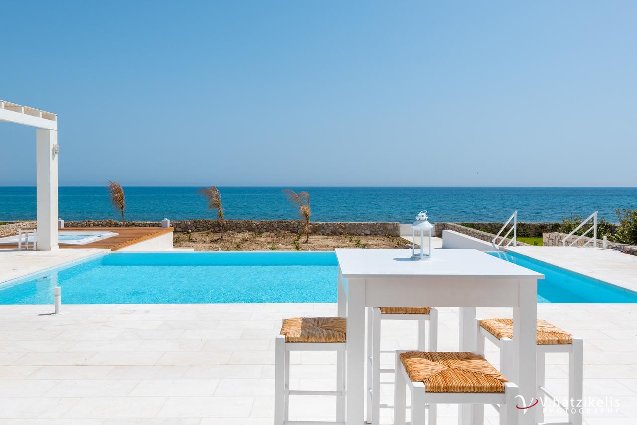 Maria & Nada Beachfront Villas Колимбия Экстерьер фото