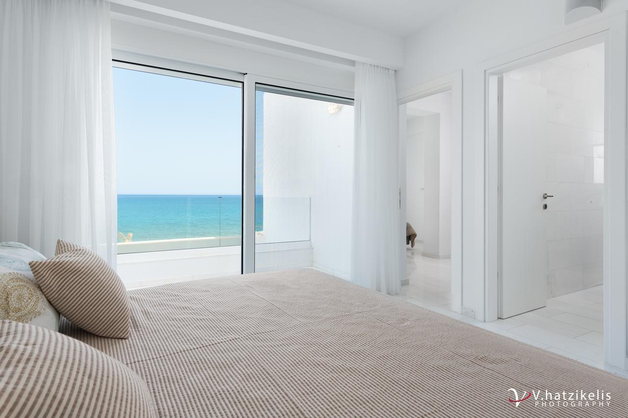 Maria & Nada Beachfront Villas Колимбия Экстерьер фото